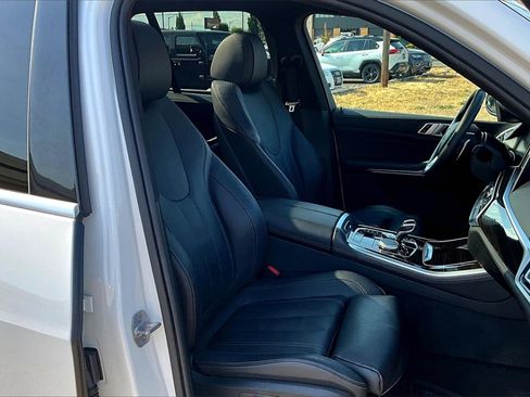Used 2019 BMW X5 xDrive40i w/ Premium Package 2 image 10