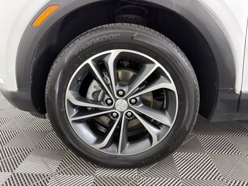 Used 2023 Buick Encore GX Select FWD image 9