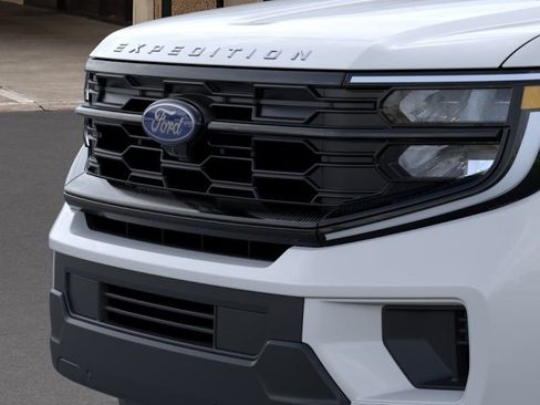 New 2026 Ford Expedition Active AWD/4WD image 17