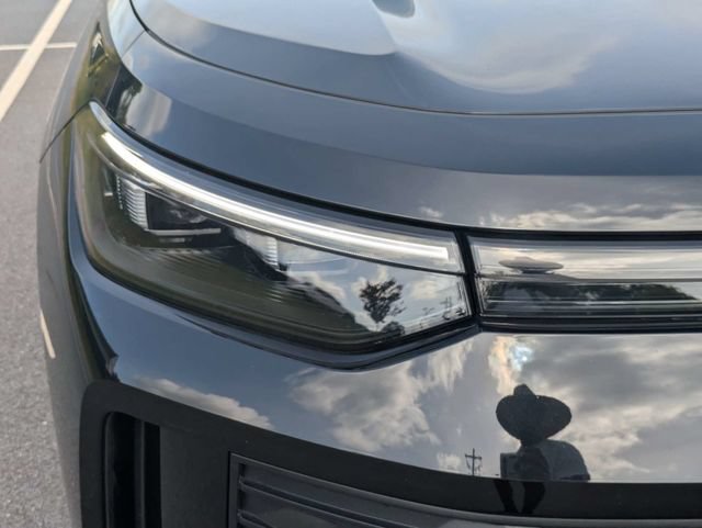 Certified 2026 Volkswagen Tiguan S FWD image 10