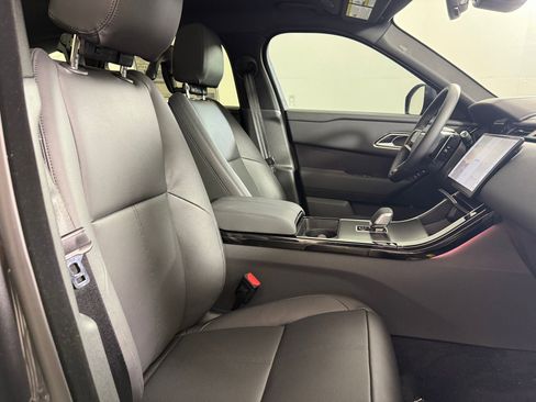 New 2026 Land Rover Range Rover Velar Dynamic SE image 28