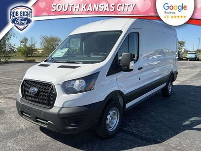 New 2025 Ford Transit 250 148 Medium Roof w/ Load Area Protection Package