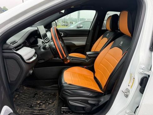 Used 2024 Jeep Compass Sport AWD/4WD image 17