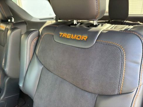 New 2026 Ford Explorer Tremor w/ Tremor Convenience Package image 9