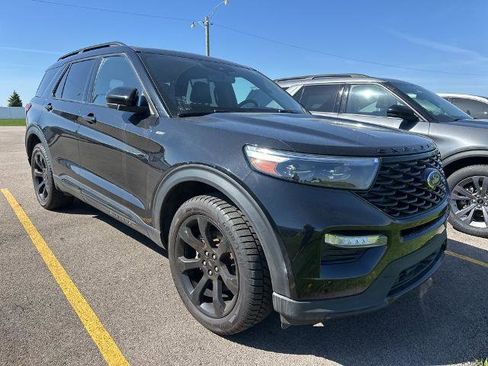 Certified 2023 Ford Explorer ST-Line w/ Class IV Trailer Tow Package AWD/4WD image 2