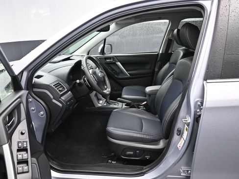 Used 2016 Subaru Forester 2.0XT Premium image 9