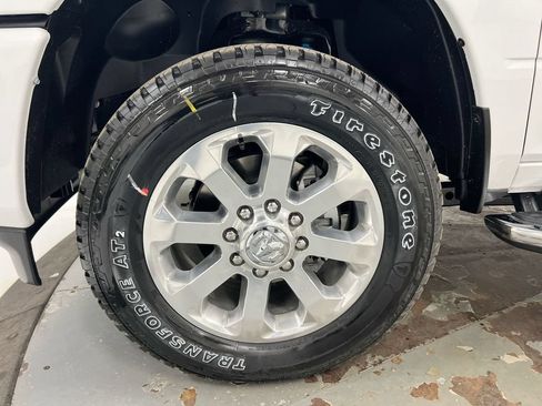 New 2026 RAM 2500 Big Horn AWD/4WD image 27