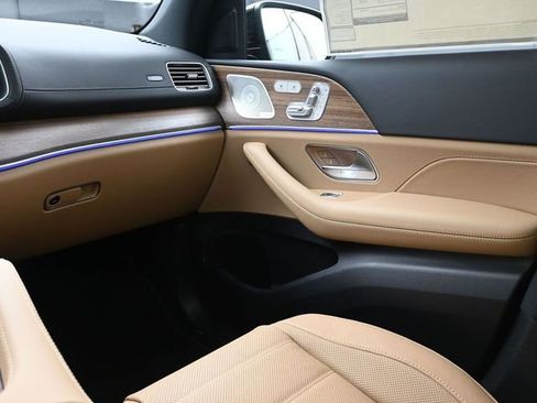 New 2026 Mercedes-Benz GLS 450 4MATIC image 31
