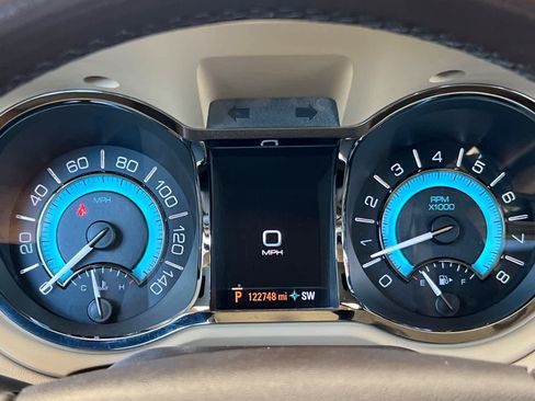Used 2013 Buick LaCrosse Leather w/ Entertainment Package FWD image 28