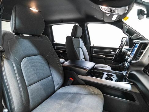 Used 2020 RAM 1500 Big Horn AWD/4WD image 15