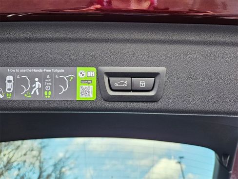 New 2026 BMW X6 xDrive40i w/ Climate Comfort Package image 24