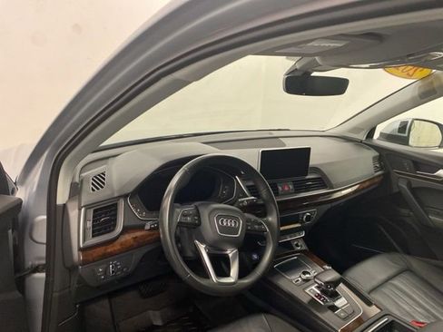 Used 2018 Audi Q5 2.0T Premium Plus w/ Premium Plus Package AWD/4WD image 8
