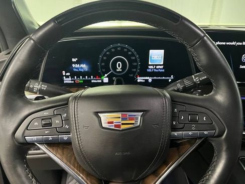 Used 2024 Cadillac Escalade Sport Platinum w/ LPO, ONYX Package AWD/4WD image 15
