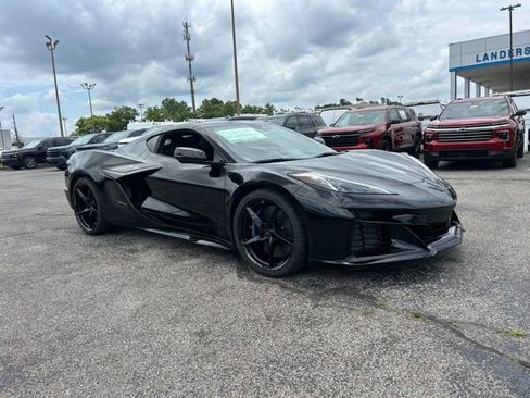 New 2026 Chevrolet Corvette E-Ray w/ ZER Performance Package AWD/4WD image 2