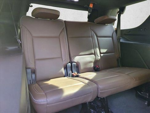Used 2023 Chevrolet Tahoe High Country w/ Advanced Technology Package AWD/4WD image 21