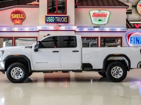 Used 2023 GMC Sierra 3500 Pro w/ Convenience Package image 12