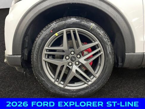 New 2026 Ford Explorer ST-Line w/ ST-Line Street Pack image 14
