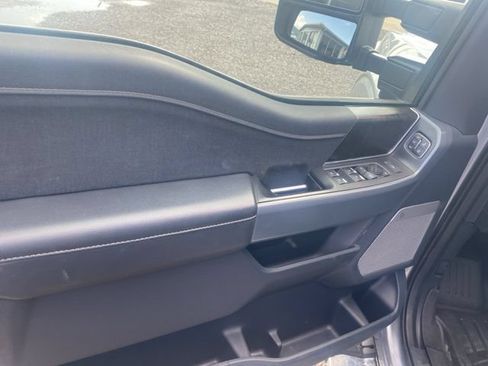 Used 2022 Ford F150 Lariat AWD/4WD image 17