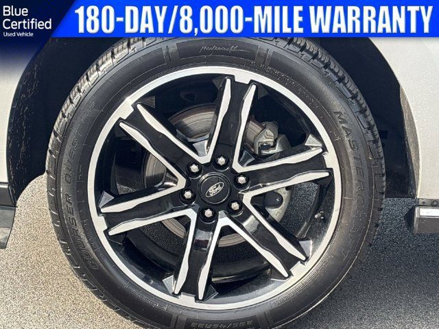 Used 2019 Ford Expedition Limited w/ Equipment Group 301A RWD image 19