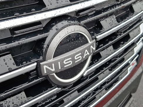 Certified 2025 Nissan Rogue S image 30