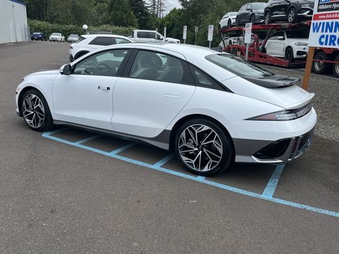 Certified 2025 Hyundai Ioniq 6 Limited RWD image 3