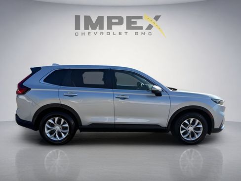 Used 2025 Honda CR-V LX image 6