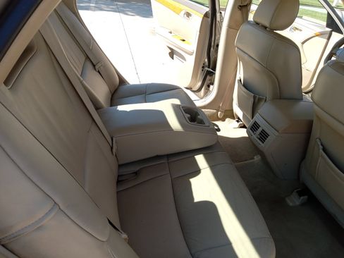 Used 2005 Toyota Avalon Limited image 16