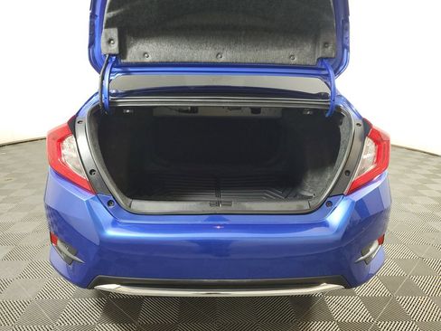 Used 2019 Honda Civic EX image 8