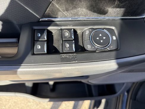 New 2025 Ford F150 Lightning Flash image 11