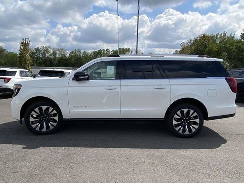 New 2025 Ford Expedition Max Platinum w/ Driver's Package image 6