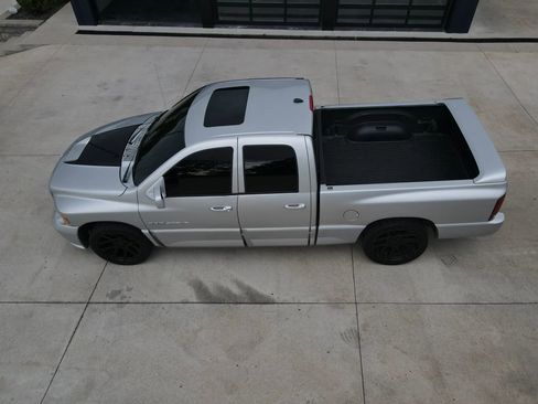 Used 2005 Dodge Ram 1500 Truck 2WD Quad Cab image 58