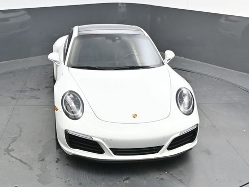 Certified 2018 Porsche 911 Carrera 4 image 29