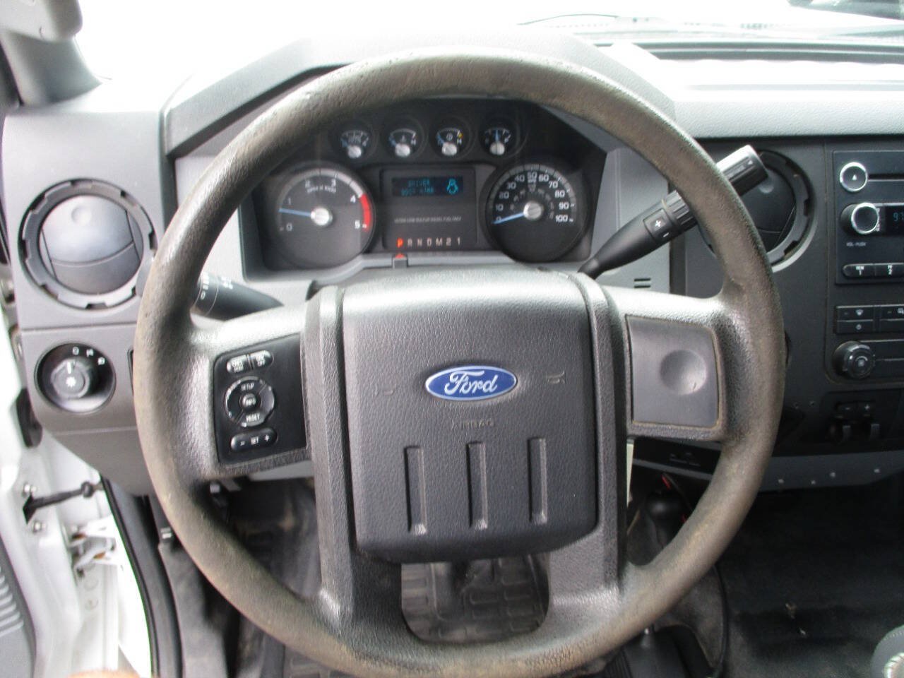 Used 2016 Ford F550 4x4 Regular Cab Super Duty w/ Power Equipment Group image 28