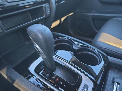 Used 2017 Honda Ridgeline RTL-E image 24