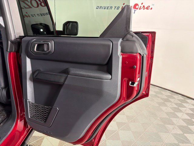 Certified 2026 Ford Bronco Badlands AWD/4WD image 39