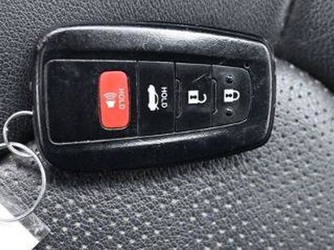 Used 2024 Toyota Camry XSE FWD image 24