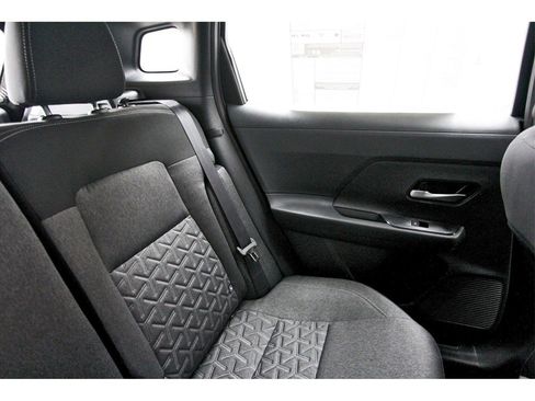 New 2026 Nissan Kicks SV w/ SV Premium Package image 10