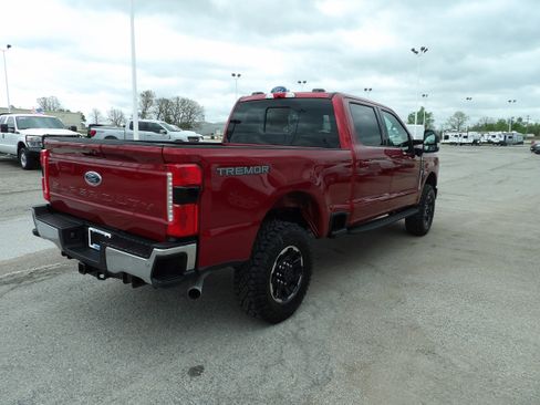 New 2026 Ford F250 XLT w/ XLT Premium Package AWD/4WD image 6