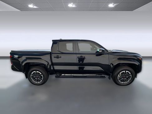 Used 2024 Toyota Tacoma TRD Sport w/ TRD Sport Upgrade Package RWD image 8