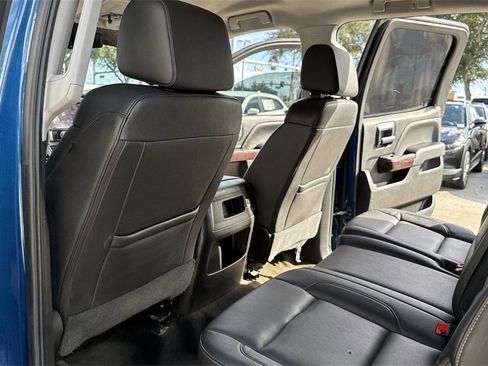 Used 2018 GMC Sierra 1500 SLT image 35