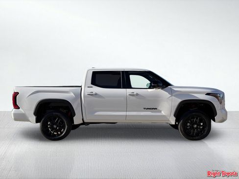 New 2026 Toyota Tundra Limited AWD/4WD image 9