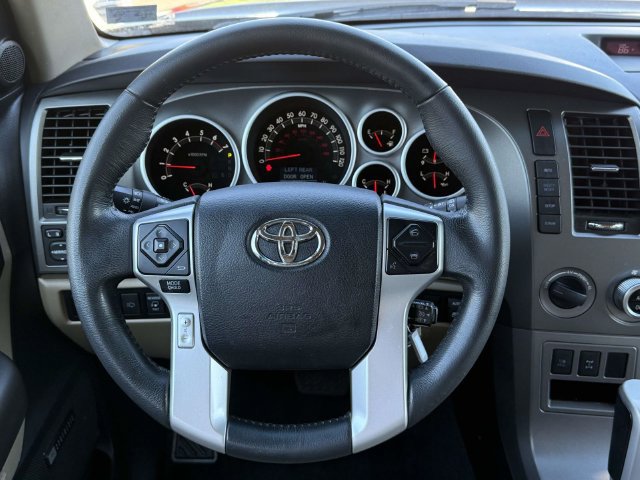 Used 2017 Toyota Sequoia Limited w/ Safety & Convenience Package AWD/4WD image 14