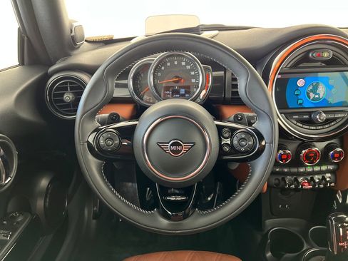 Used 2020 MINI Cooper S image 16