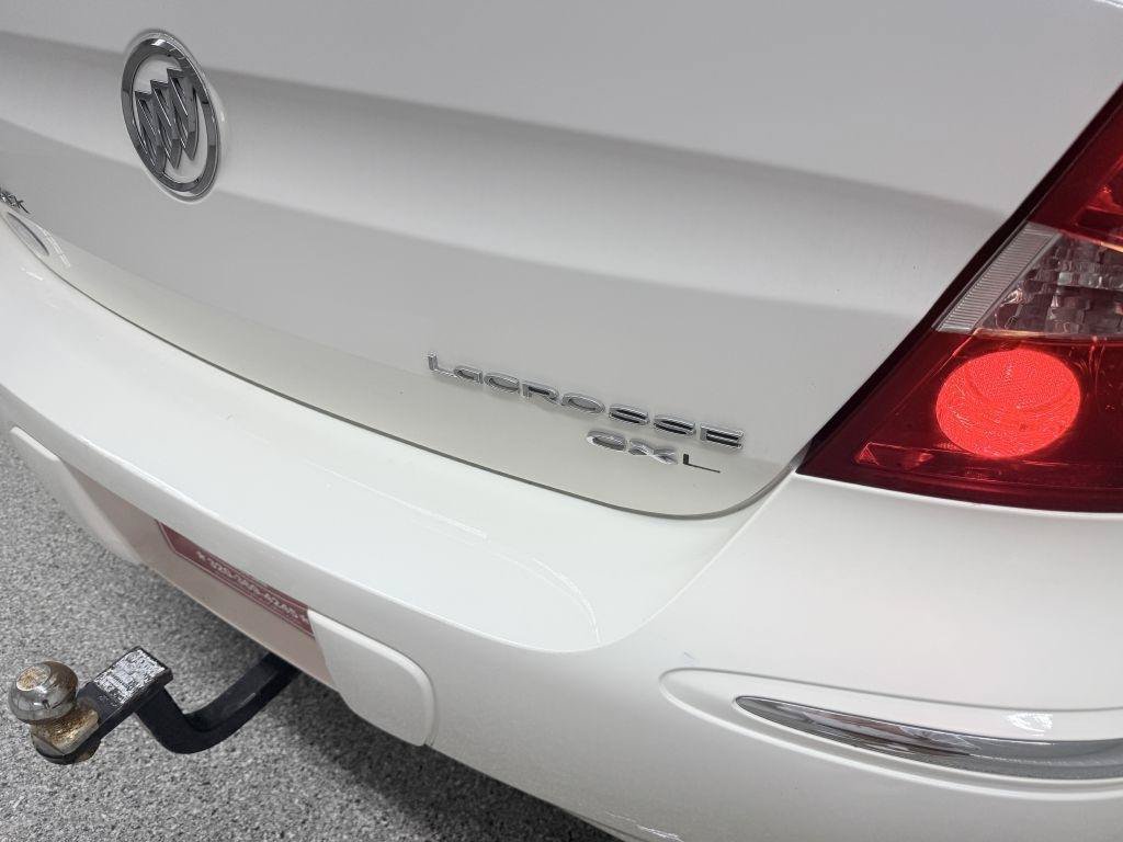 Used 2006 Buick LaCrosse CXL w/ Chrome Appearance Package FWD image 7