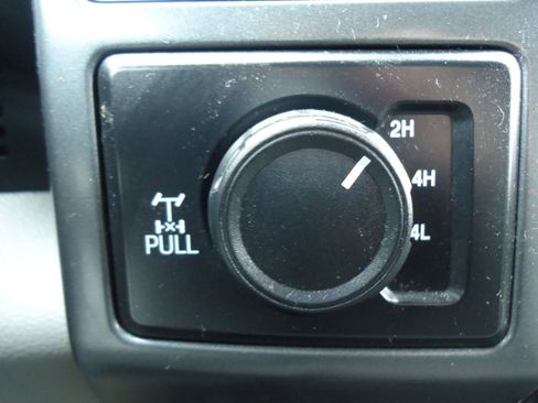 Used 2022 Ford F250 XLT w/ XLT Value Package image 22