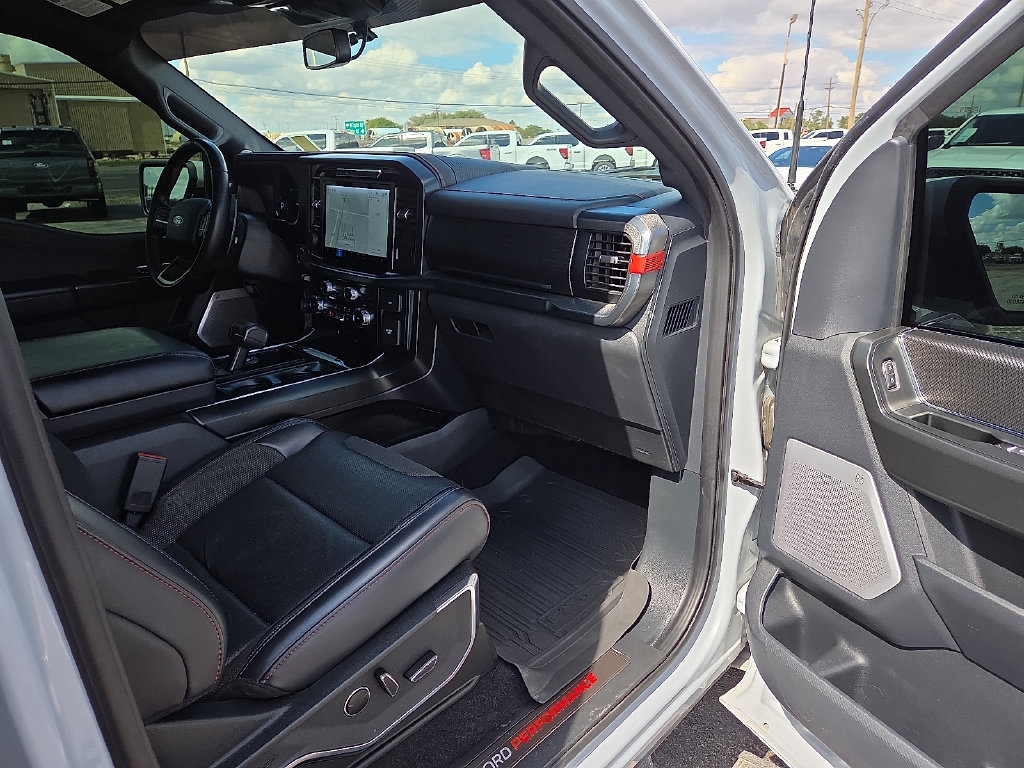 Used 2025 Ford F150 Raptor AWD/4WD image 11