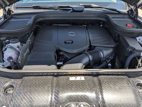 Used 2025 Mercedes-Benz GLE 350 4MATIC image 17