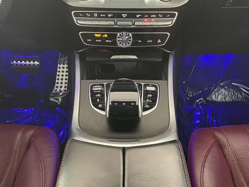 Certified 2021 Mercedes-Benz G 63 AMG 4MATIC image 18