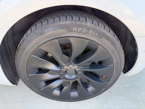 Used 2020 Tesla Model 3 Long Range image 7