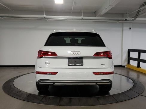 Used 2021 Audi Q5 2.0T Premium Plus w/ Premium Plus Package AWD/4WD image 16